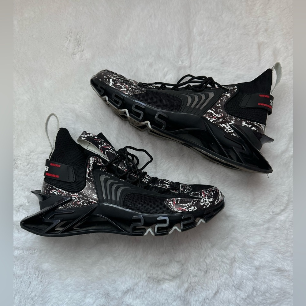 Men’s Tech Wear Sneakers